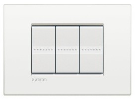 BTICINO LNC4803BN LL-Air Rahmen Pure White 3-Mod