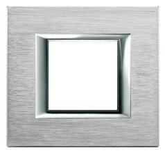 BTICINO HA4802CR Rahmen Chrom Gebürstet