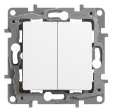 LEGRAND 664502 Doppelwechselschalter 10AX und Spreizkr